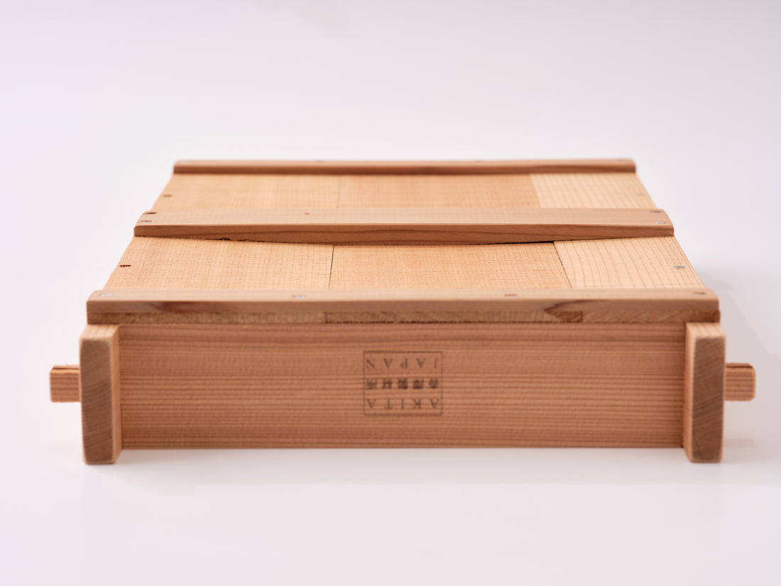 Akita Sugi Koji Buta  (small / large) - Koji tray from Akita, Japan